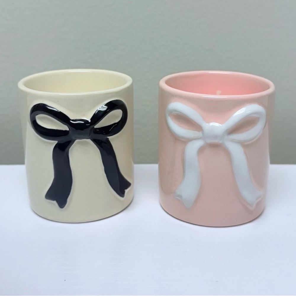New! Target Bullseye Playground Set of 2 Coquette Bow Ceramic Candles